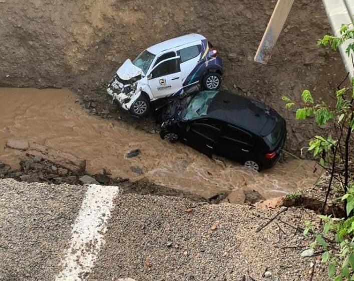  Chuvas cortam CEs, causam acidentes e outros transtornos no Cariri.