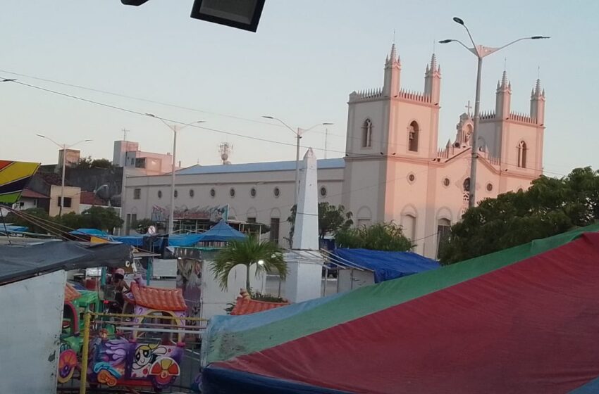  Movimento para a Festa de Santa Quitéria começou mais cedo este ano.
