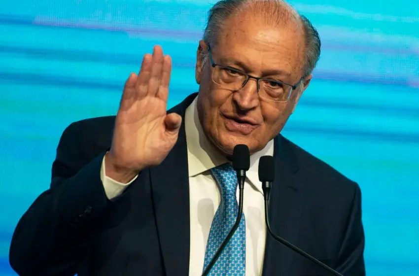  Alckmin anuncia instalação de fábrica de fosfato em santa Quitéria.